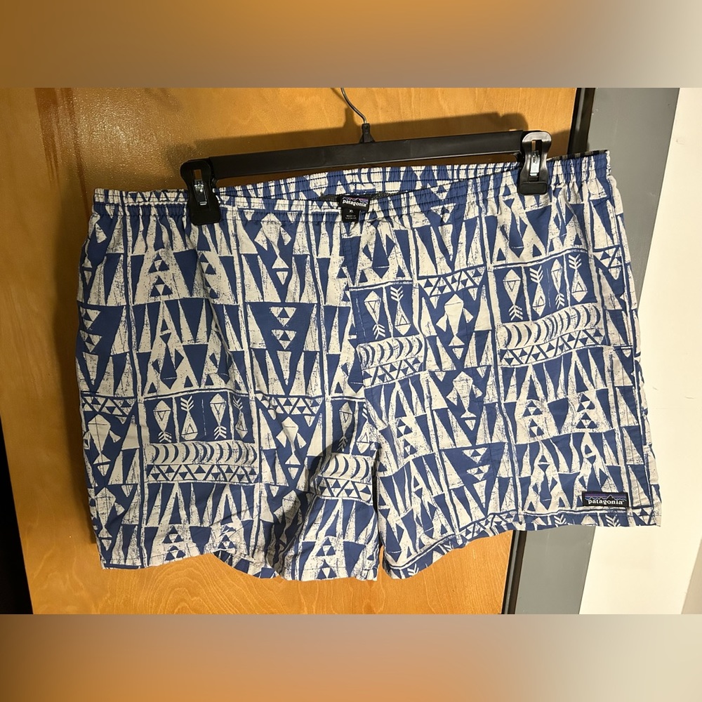 Patagonia 2017 print 5” baggies size xl